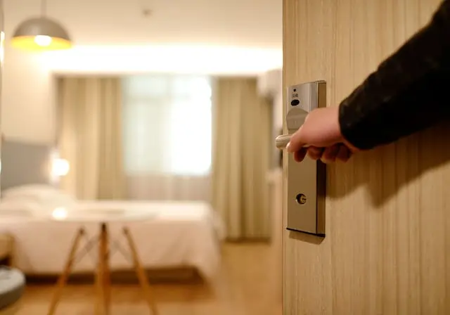 Can You Bring An Air Mattress To A Hotel